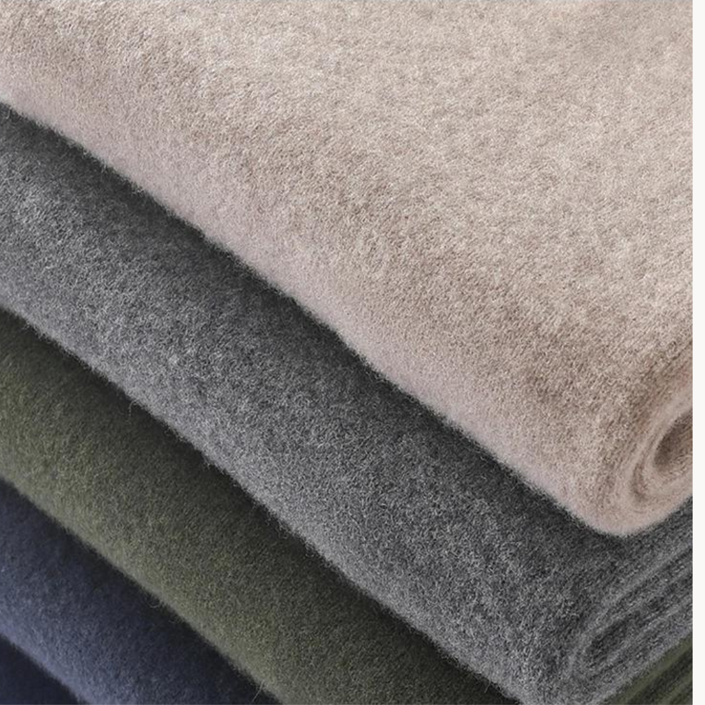 Suéter de Merino con Cuello Medio Cierre