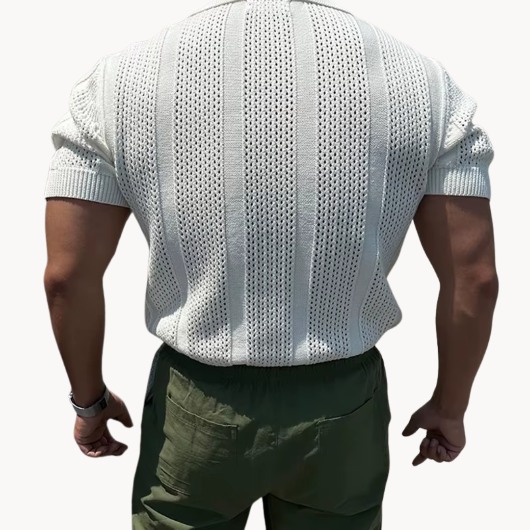 Camisa de Malla con Cuello Abierto Aurel