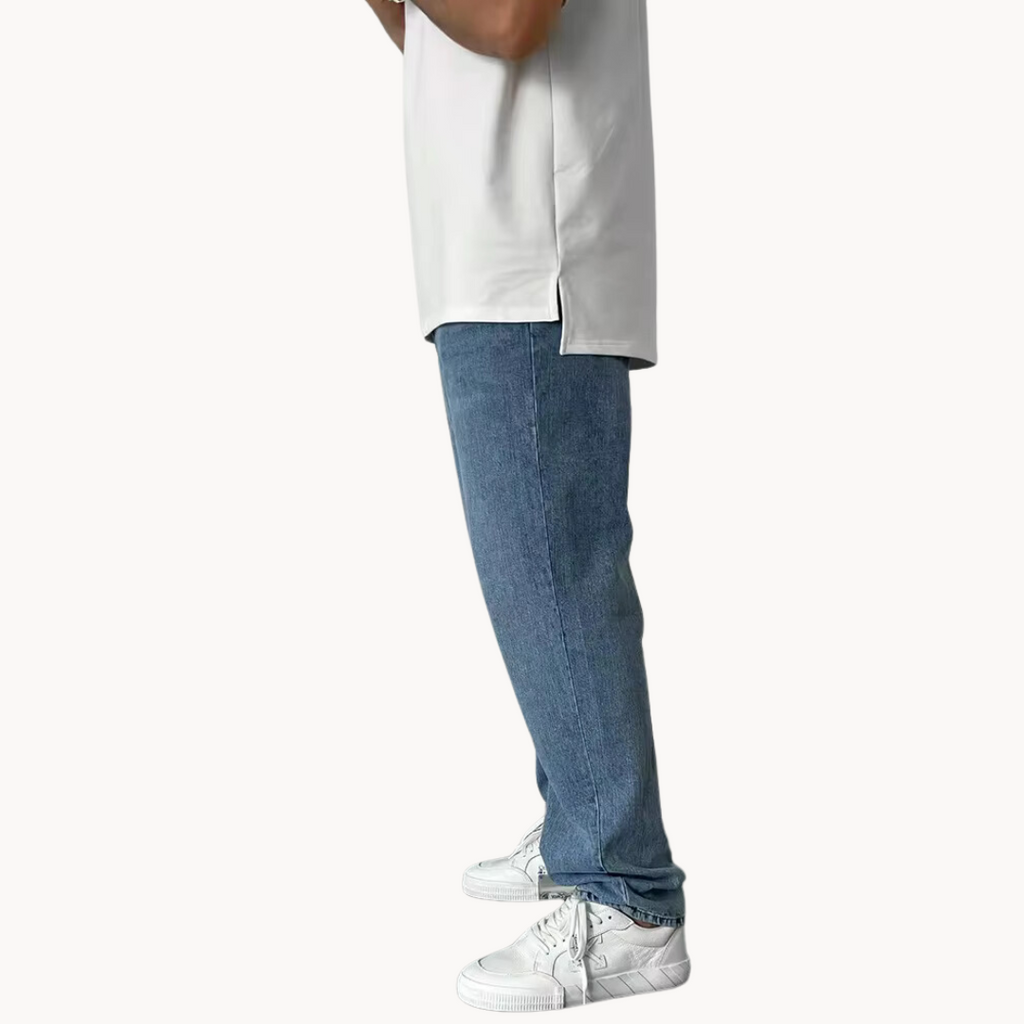 Otis Straight Cut Jeans