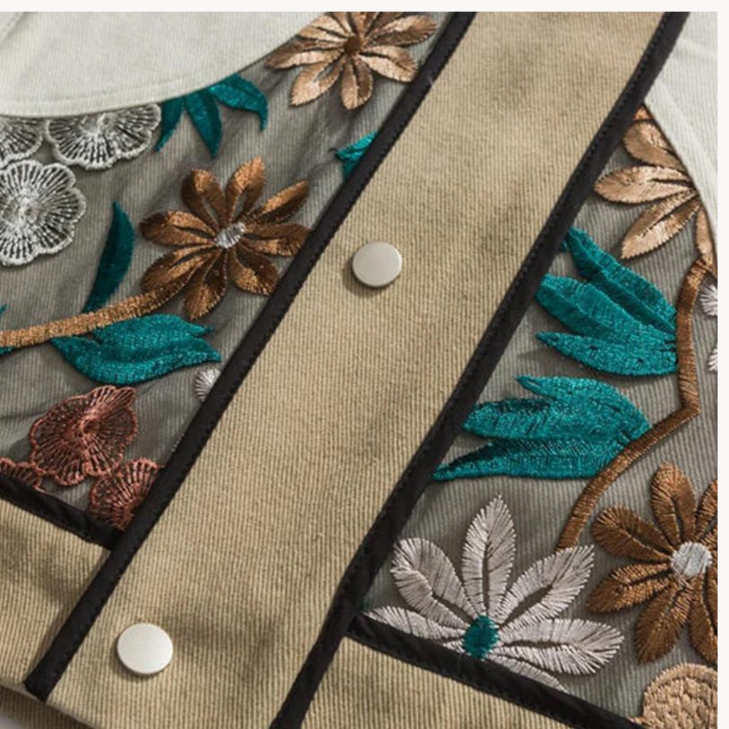 Chaqueta Astrale Bordada con Flores