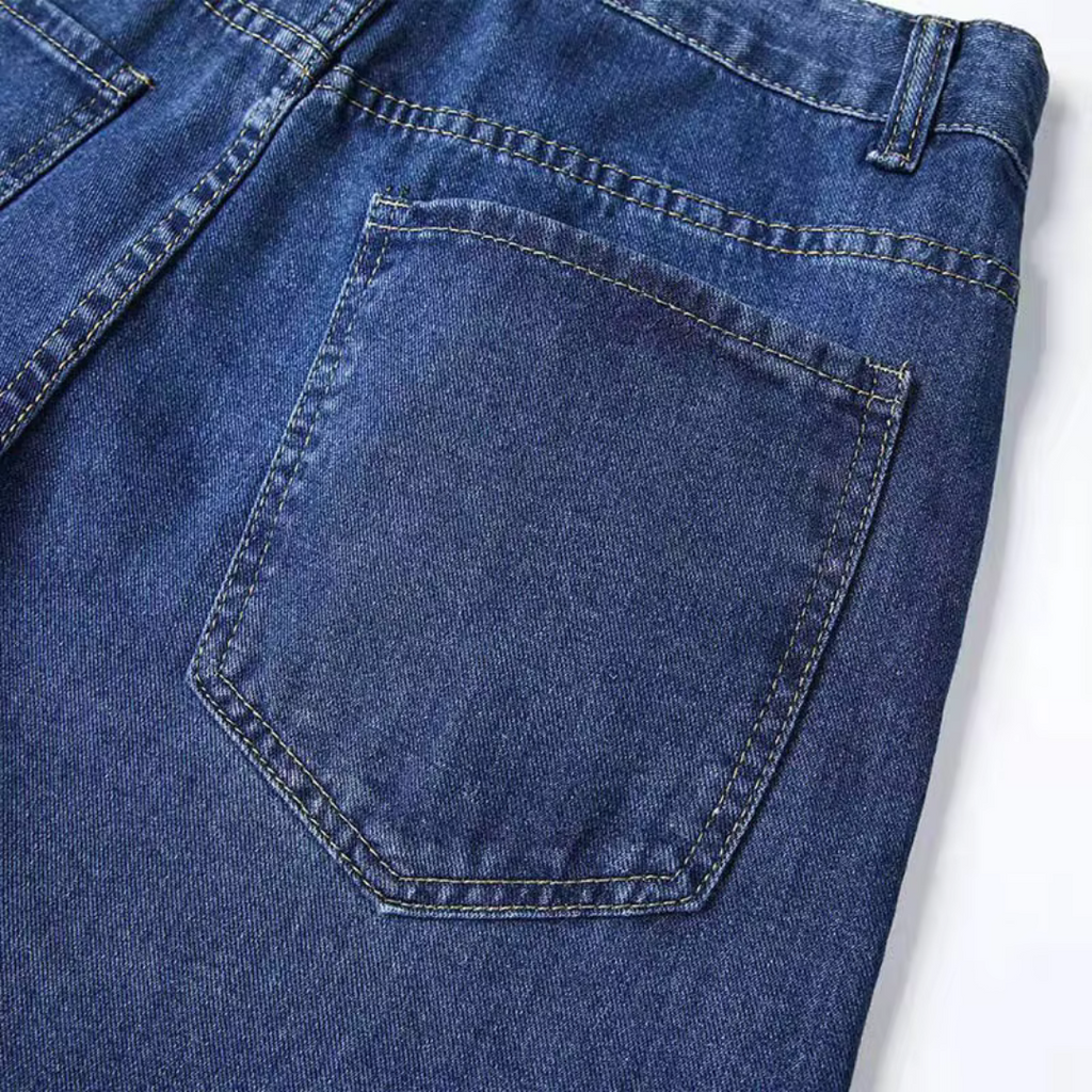 Otis Straight Cut Jeans