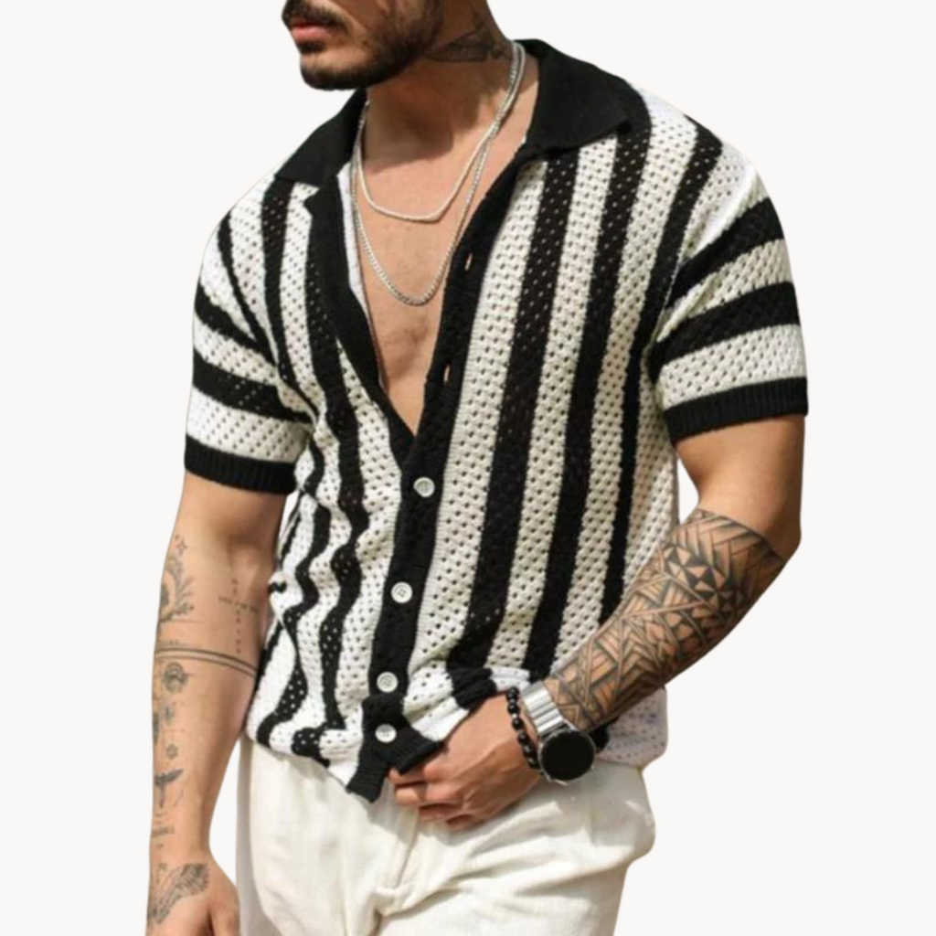 Polo Franz con Botones y Estilo Crochet