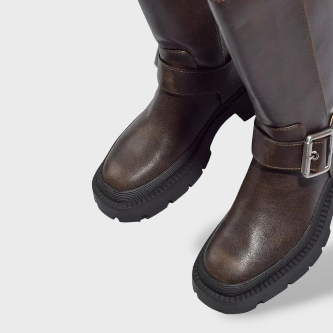 Botas Cowboy Altas Planas con Hebilla