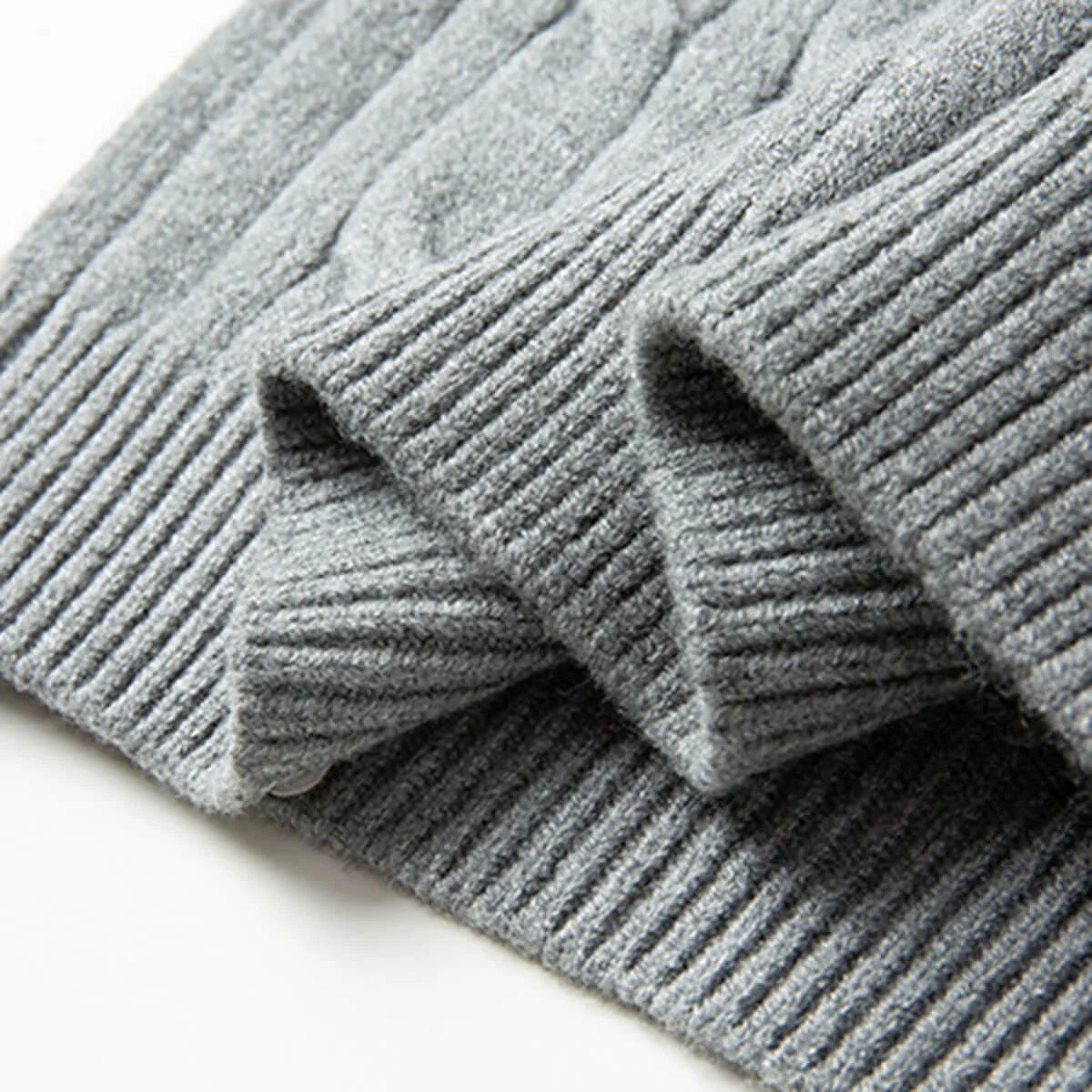 Cárdigan de Lana con Tejido Trenzado