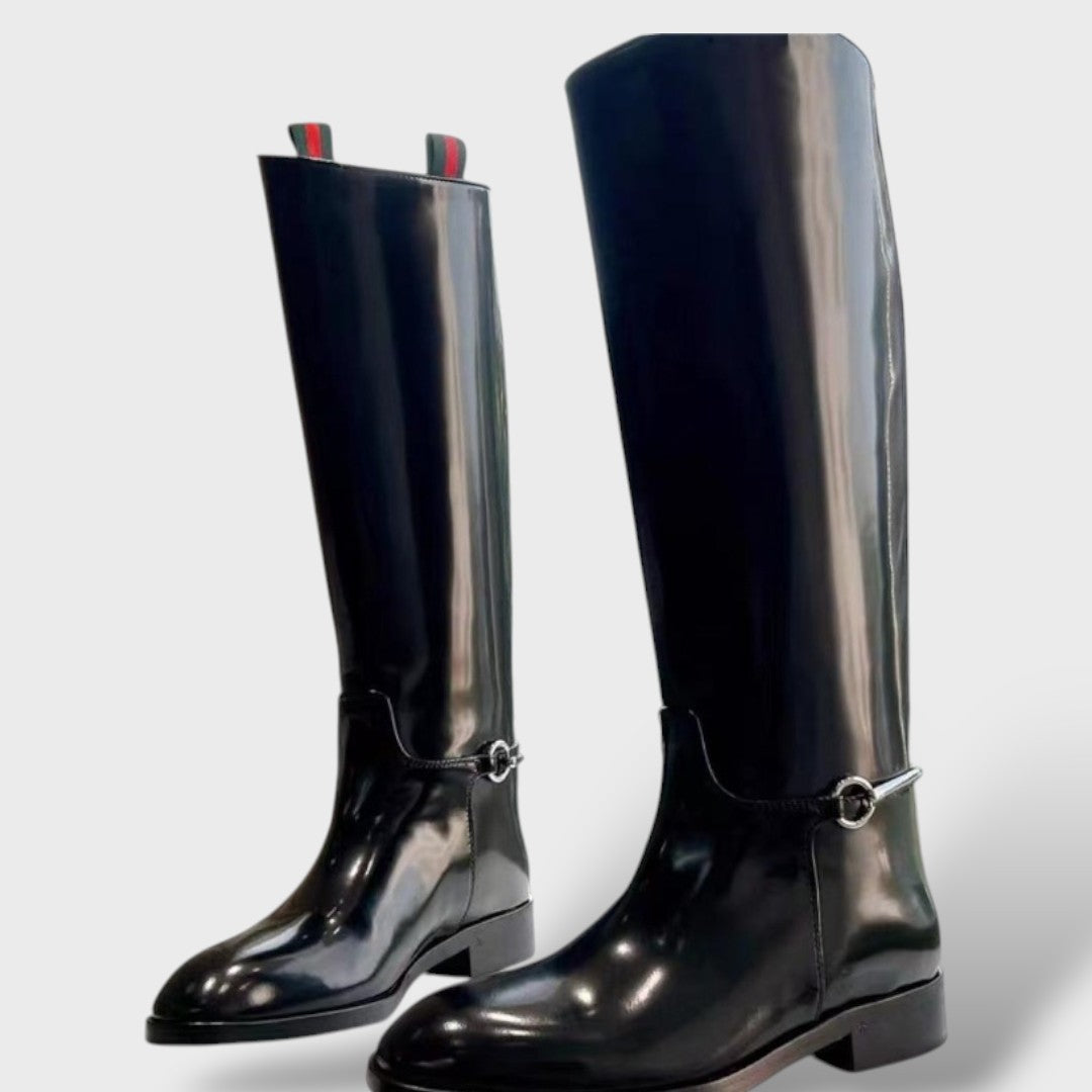 Botas Largas de Charol con Tacón Bajo – Estilo Moderno y Cómodo