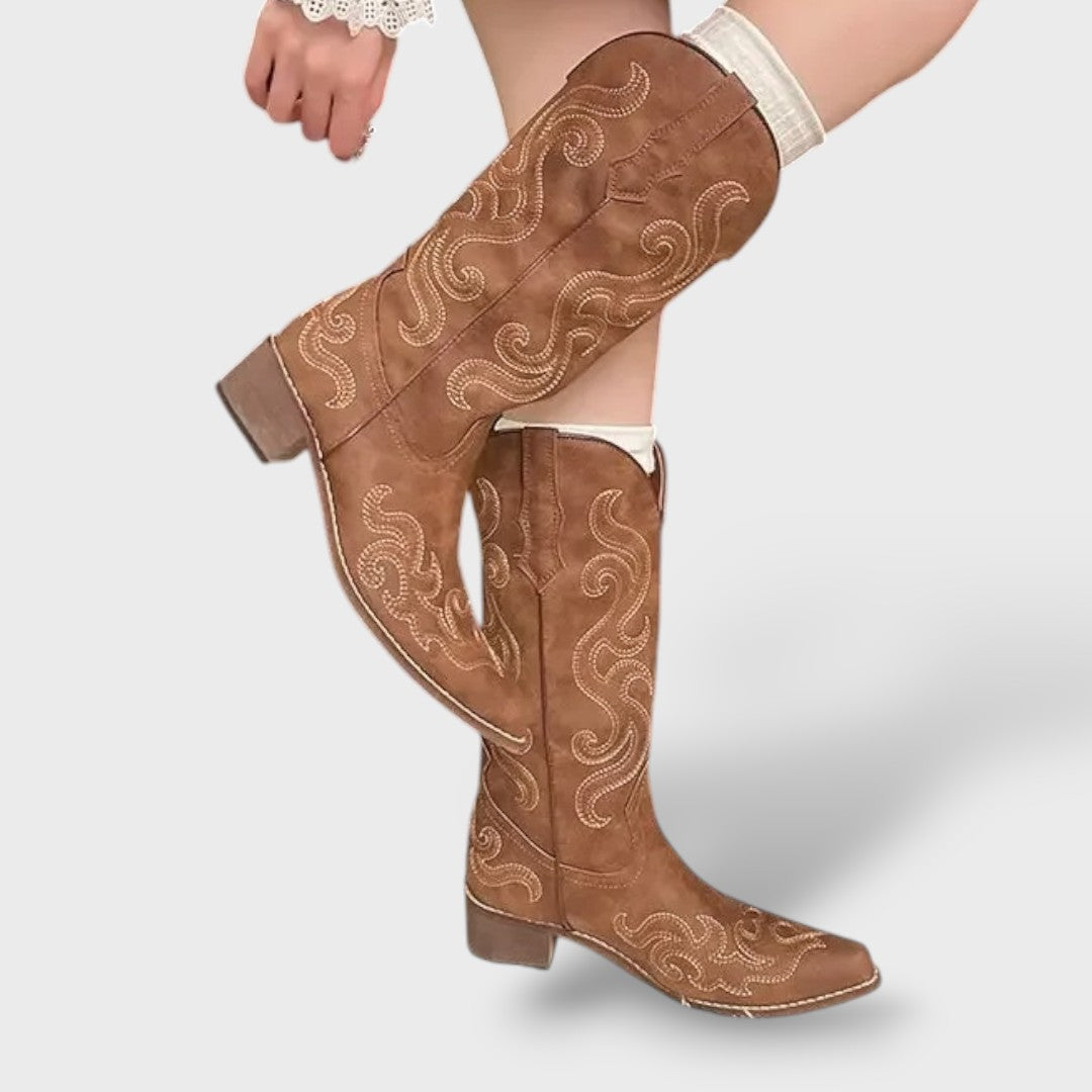 Texanas Altas – Bordado y Tacón